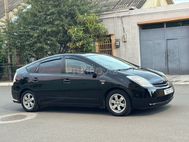 Toyota Prius-14