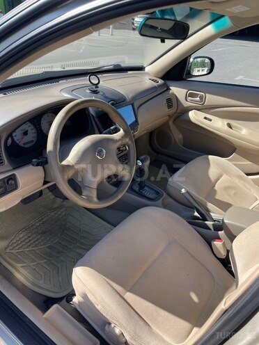 Nissan Sunny-10