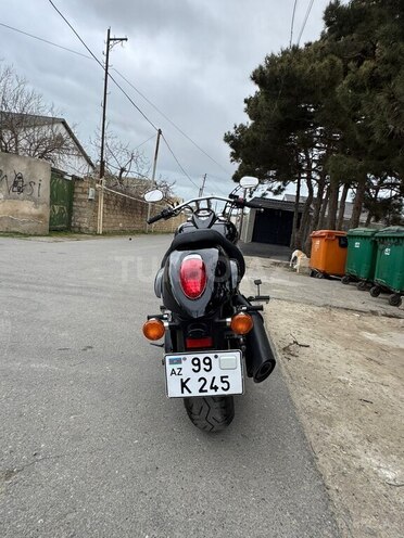 Kawasaki VN 900 Vulcan-4