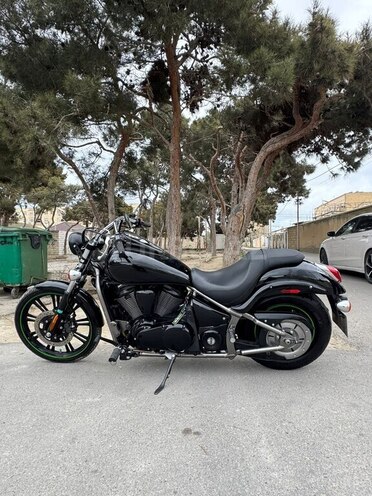 Kawasaki VN 900 Vulcan-1