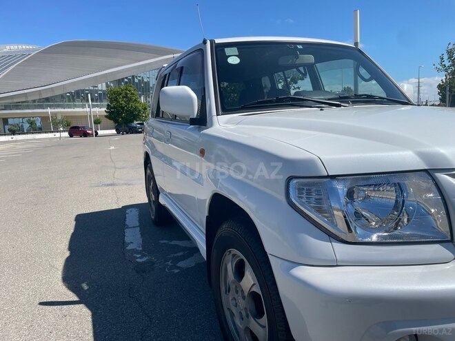 Mitsubishi Pajero io-10