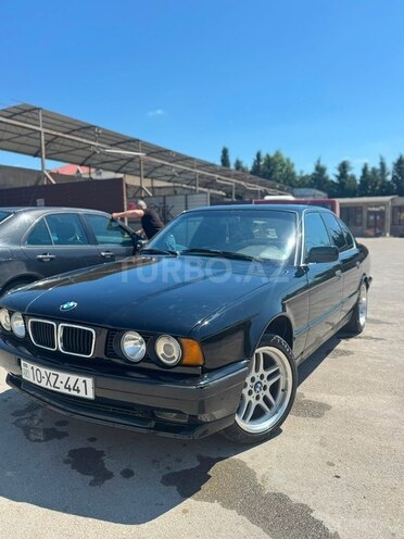 BMW 525-1