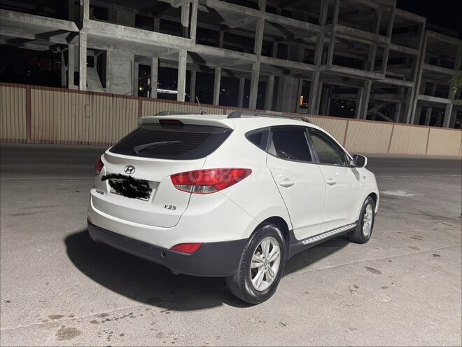 Hyundai ix35-6
