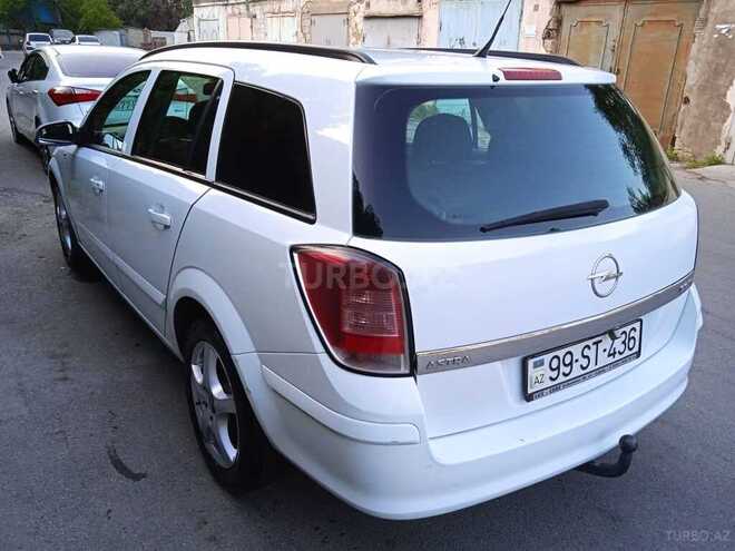 Opel Astra-2