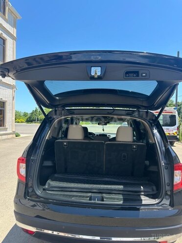 Honda Pilot-5