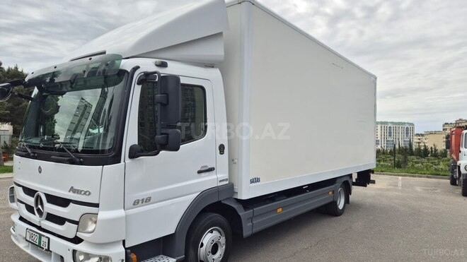 Mercedes Atego 818-8