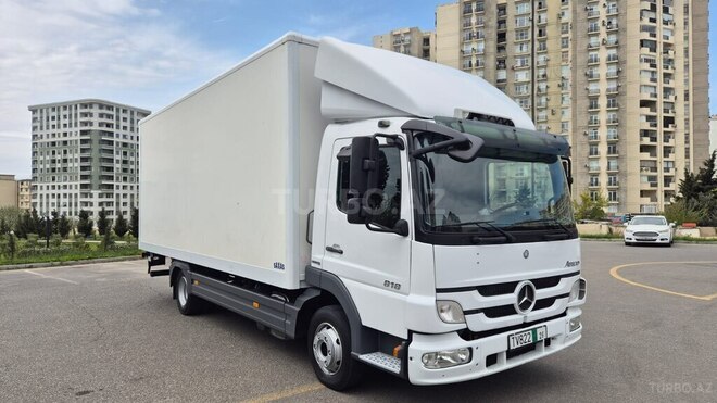 Mercedes Atego 818-1