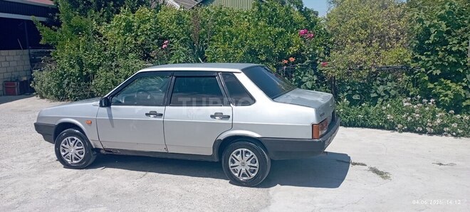 LADA (VAZ) 21099-2
