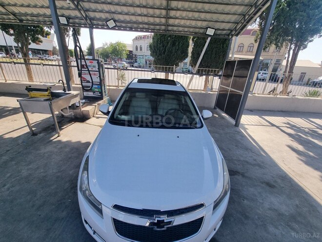 Chevrolet Cruze-2