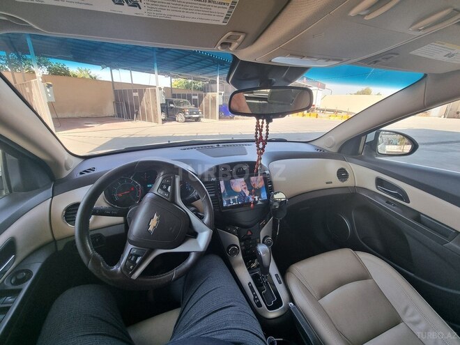 Chevrolet Cruze-7