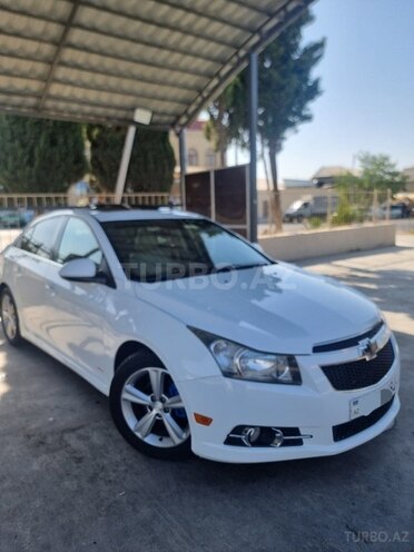 Chevrolet Cruze-1