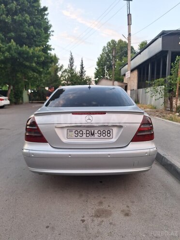 Mercedes E 220-7