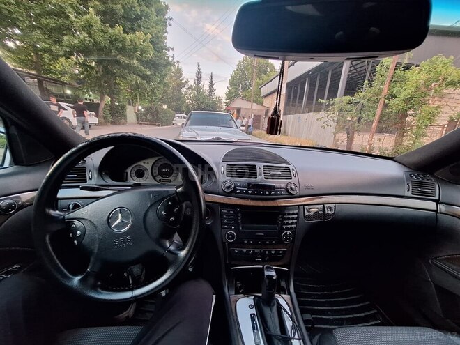 Mercedes E 220-8