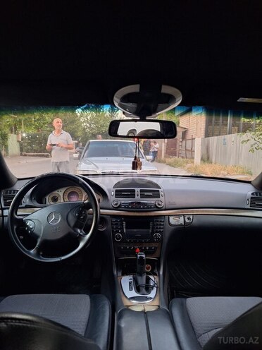 Mercedes E 220-5