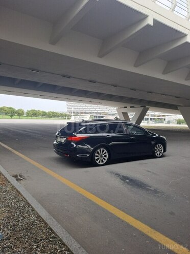 Hyundai i40-5