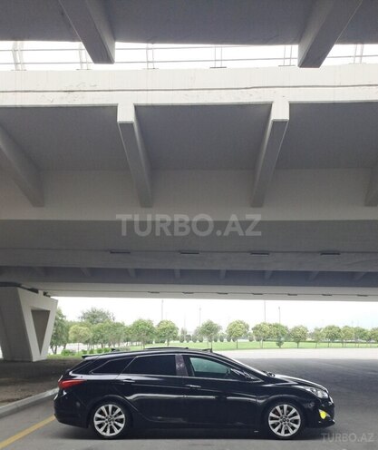 Hyundai i40-8