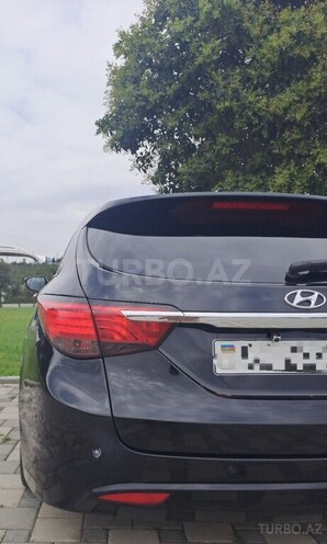 Hyundai i40-14
