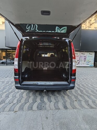 Mercedes Vito-2