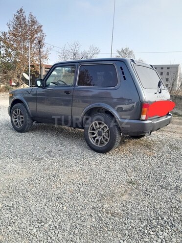 LADA (VAZ) Niva-3