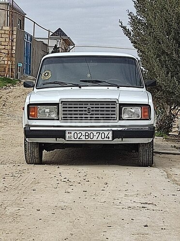 LADA (VAZ) 2107-2