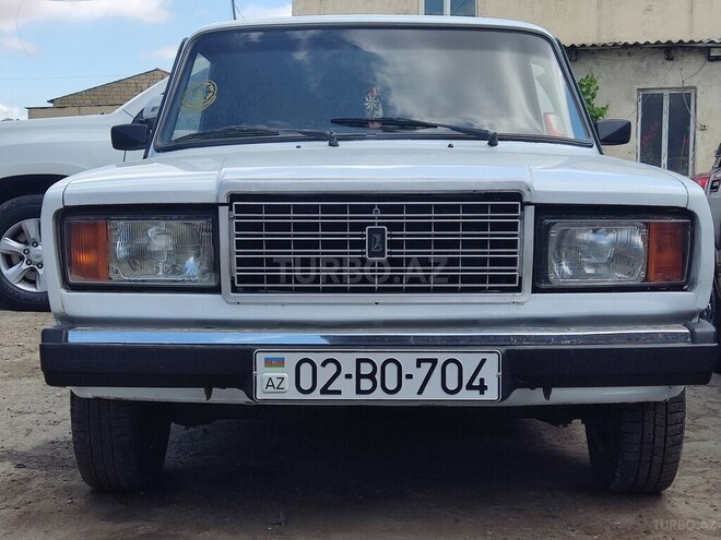 LADA (VAZ) 2107-8