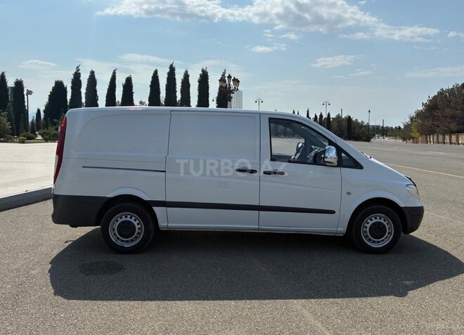 Mercedes Vito-8