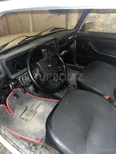LADA (VAZ) 2107-3