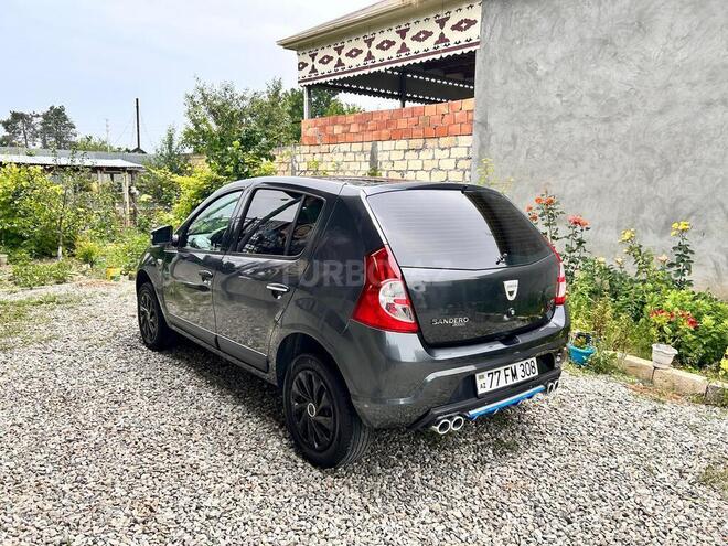 Dacia Sandero-3