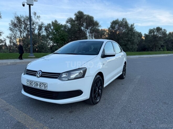 Volkswagen Polo-2