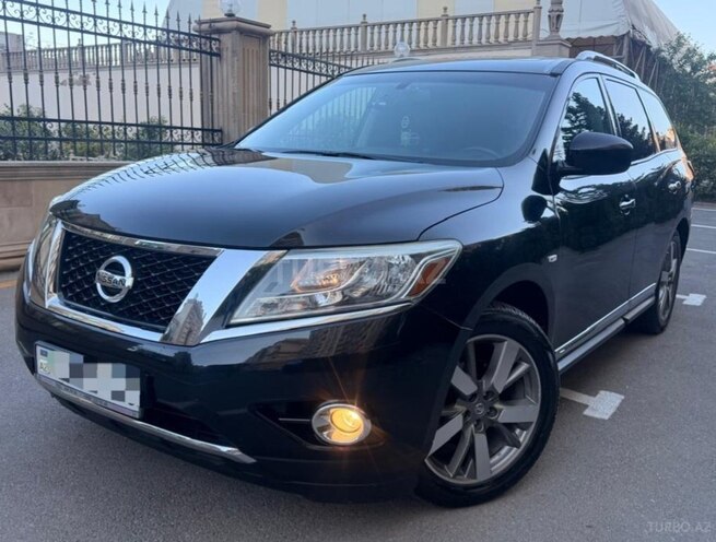 Nissan Pathfinder-7