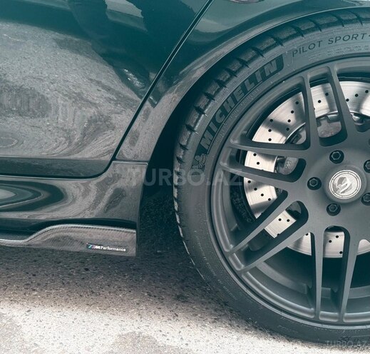 BMW M5-21
