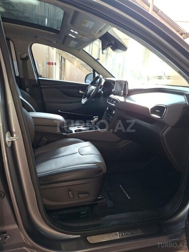 Hyundai Santa Fe-7