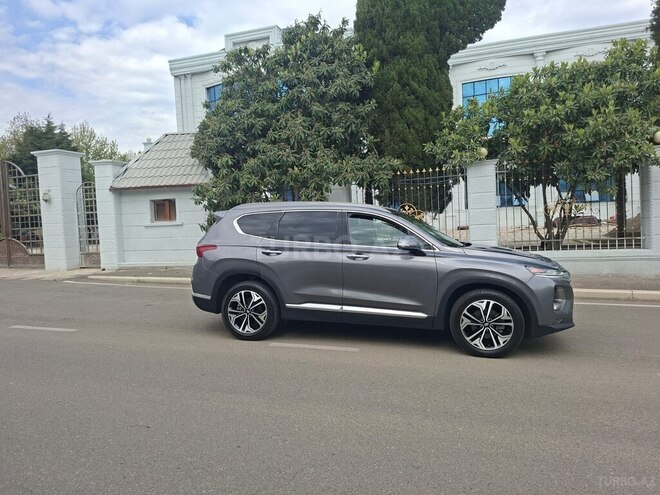Hyundai Santa Fe-11