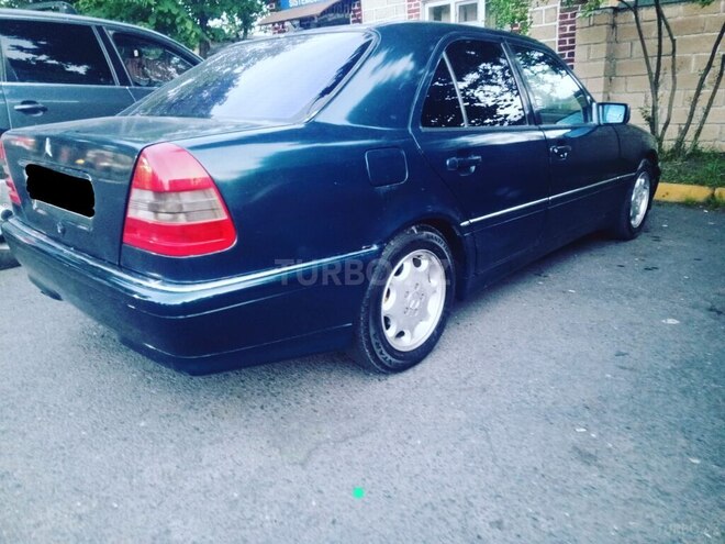 Mercedes C 180-5