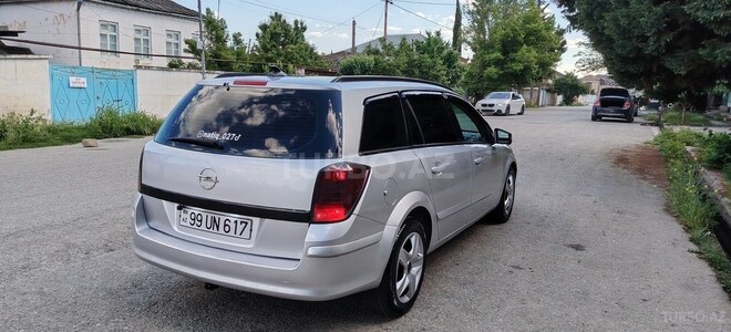 Opel Astra-12