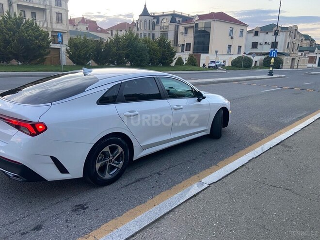 Kia K5-6