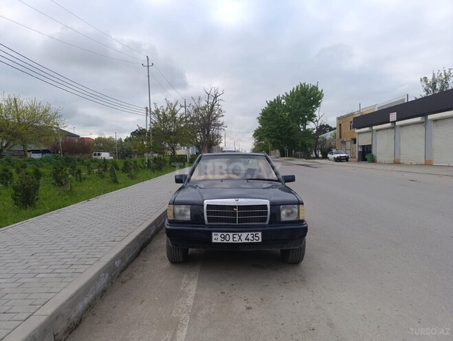 Mercedes 190-5