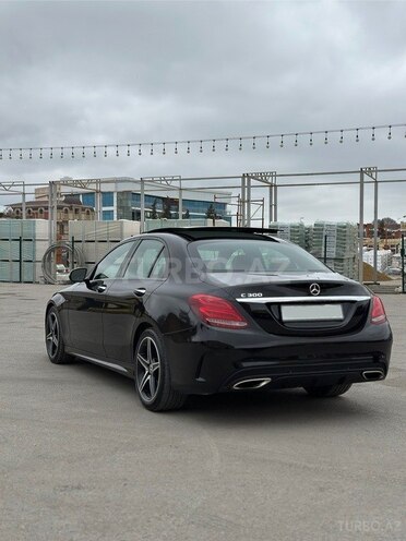 Mercedes C 300-4