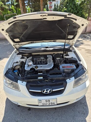 Hyundai Sonata-3