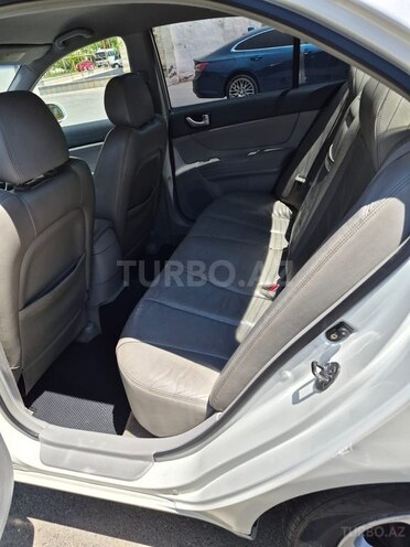 Hyundai Sonata-7
