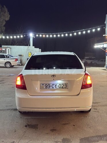 Daewoo Gentra-4