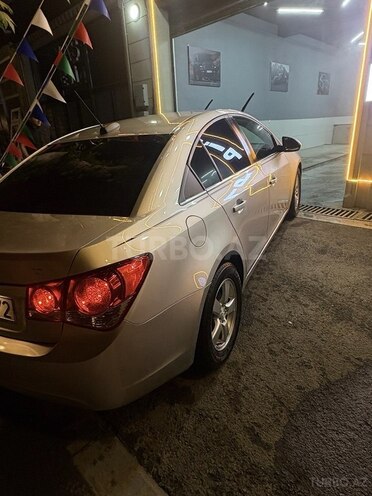 Chevrolet Cruze-5