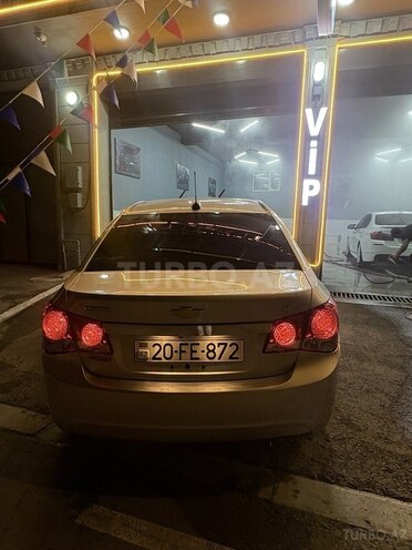 Chevrolet Cruze-8