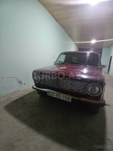 LADA (VAZ) 21011-1