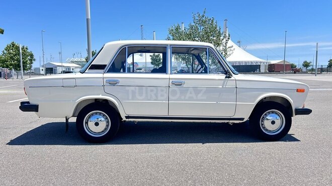 LADA (VAZ) 2106-4