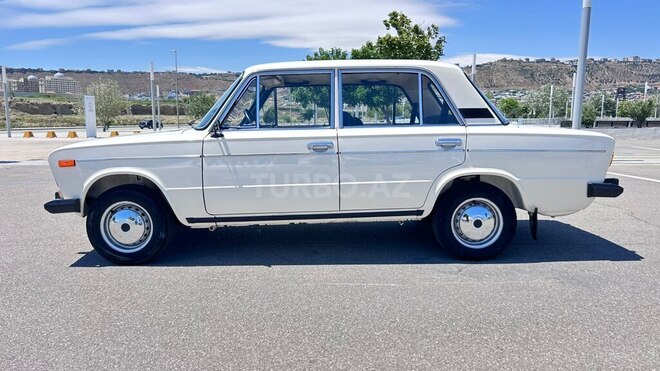 LADA (VAZ) 2106-3
