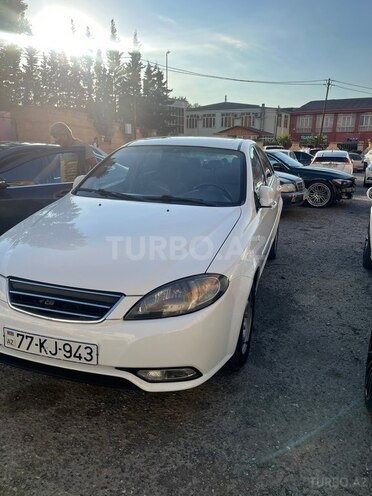 Daewoo Gentra-2