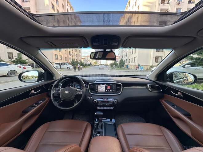 Kia Sorento-2