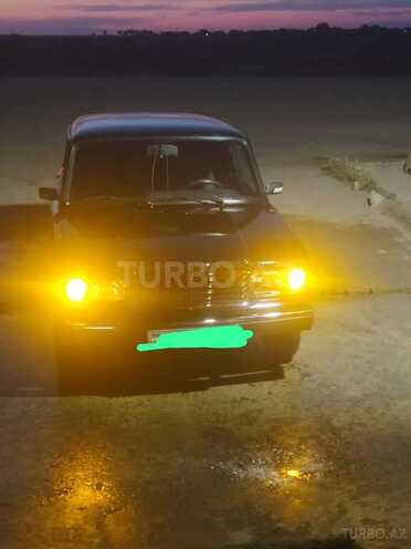 LADA (VAZ) 2107-8
