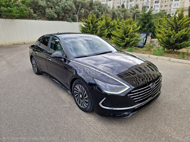 Hyundai Sonata-5